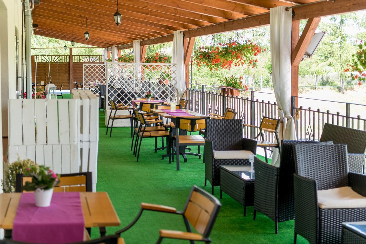 Hotel Olimp Прудник Екстер'єр фото